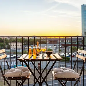  Dom wakacyjny Stylish & Cozy - 5 Star Location- Balcony - View Włochy